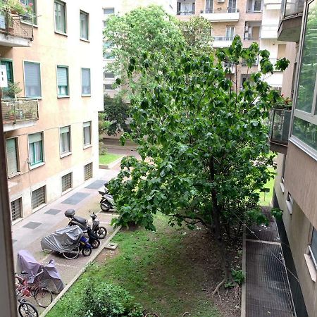 Appartamento In Centro Milano Exterior foto
